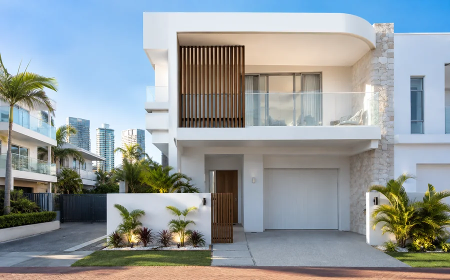 main beach villas houses Main Beach buyers agent view of a luxury villa and residential home in Main Beach Gold Coast