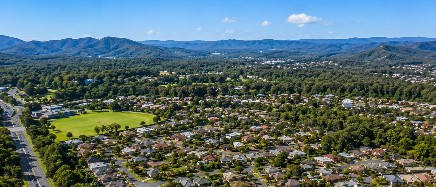 Pacific Pines Buyers Agent aerial view of established homes, leafy streets and elevated northern Gold Coast surroundings